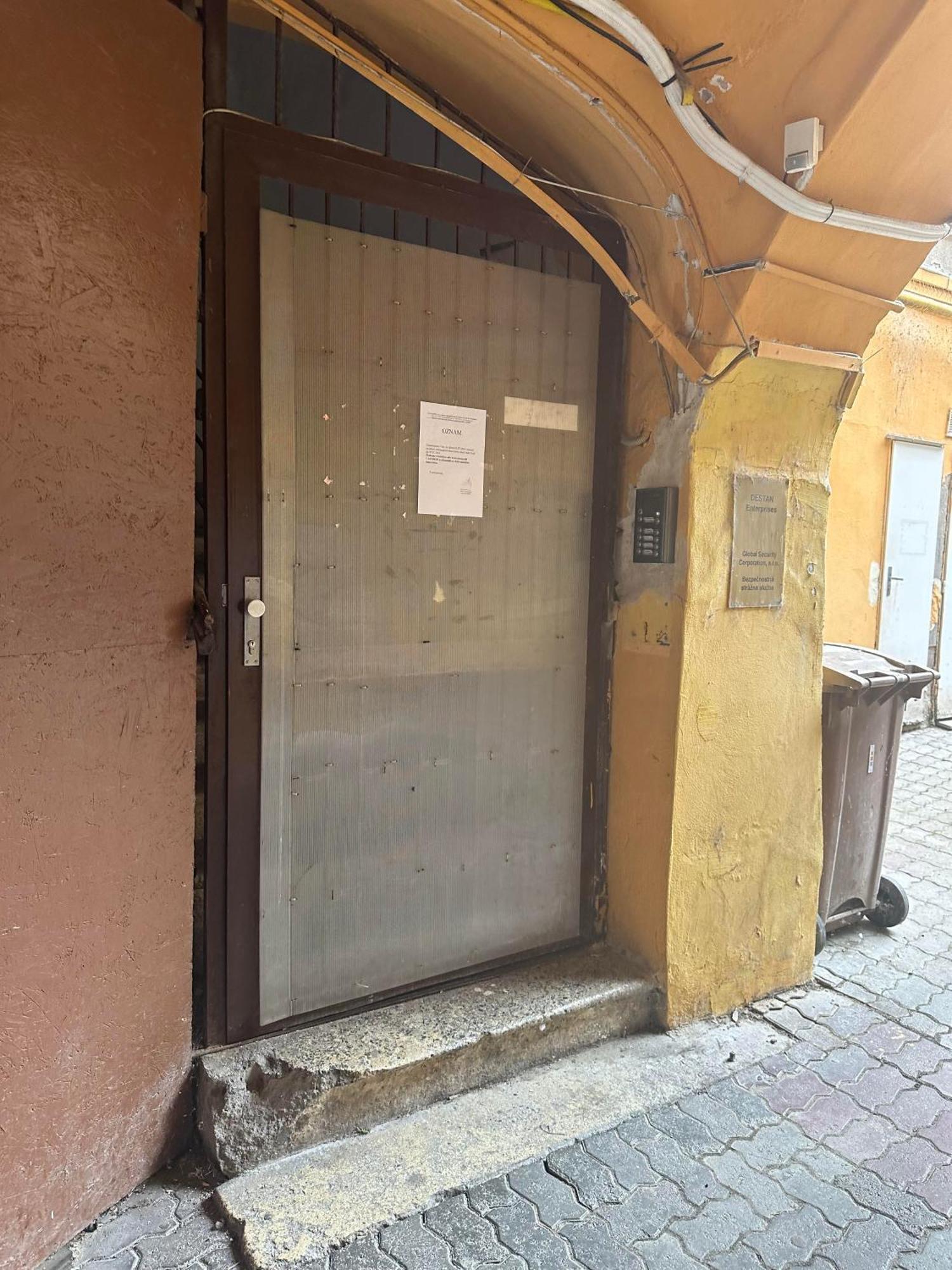 Xxx Bratislava Dış mekan fotoğraf